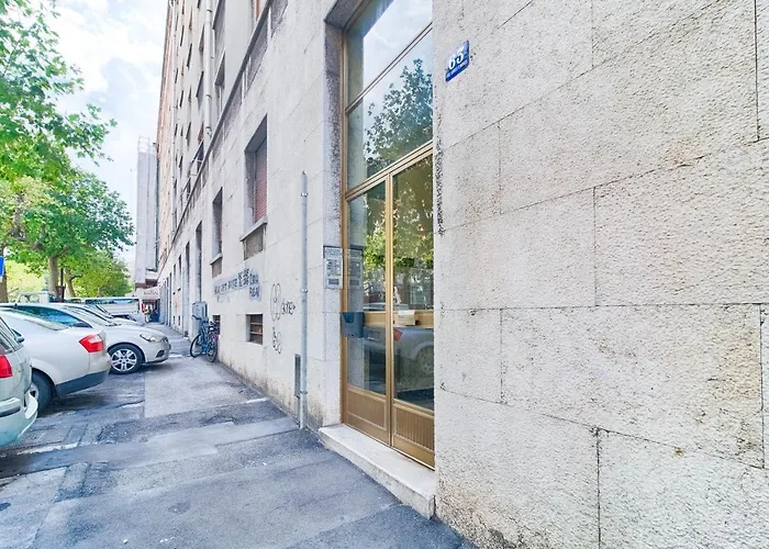 Jj's Place * Trieste